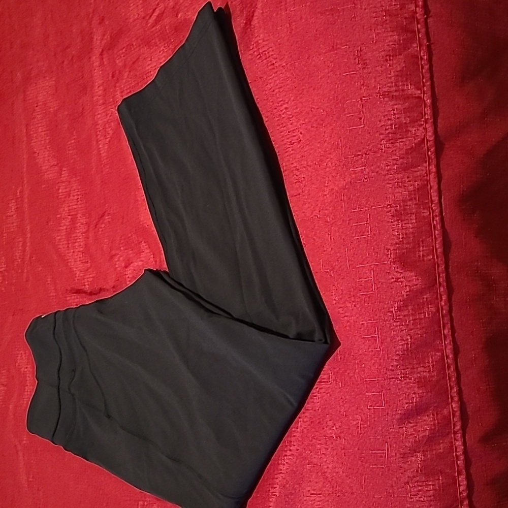 Lululemon Atletica Active Pants, Size 12, Color Black ⚫️ 😍 ♥️